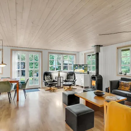 Ferienhaus Amazing In With Wifi